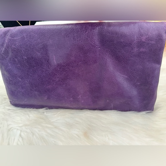 Authentic Balenciaga Envelope Clutch - Picture 2 of 12